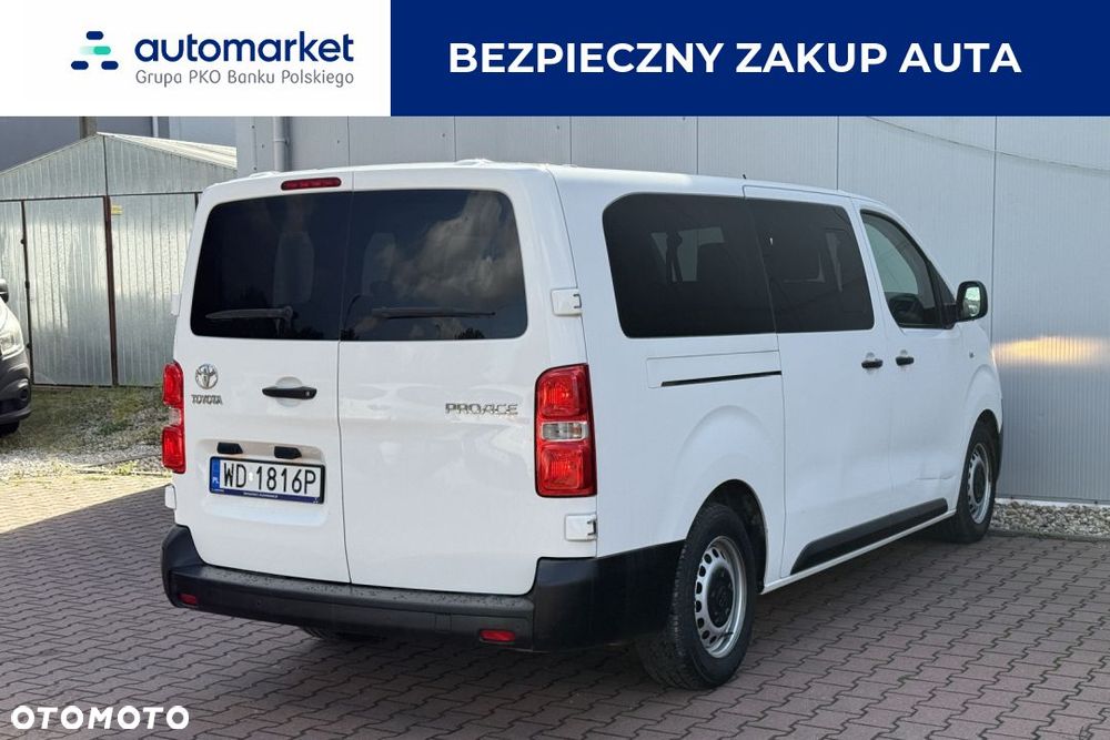Toyota ProAce Kombi 2.0 D-4D Long 2,8t - 3
