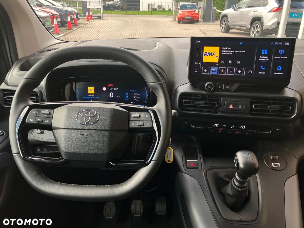 Toyota Proace City Verso 1.5 D-4D Family - 23