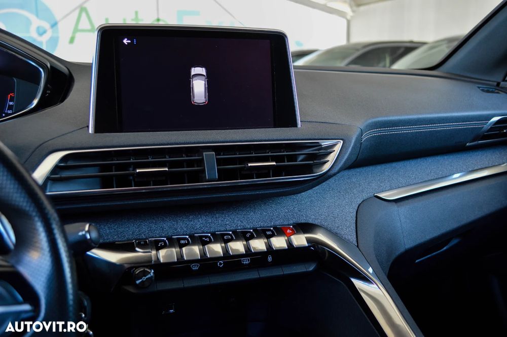 Peugeot 3008 1.5 BlueHDI S&S EAT8 GT-Line - 14