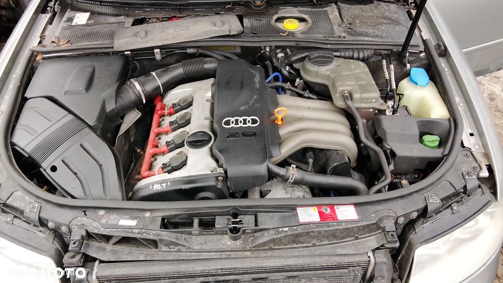 AUDI A4 B6 2.0 BENZYNA - 7
