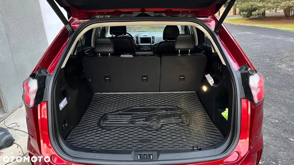 Ford Edge - 11