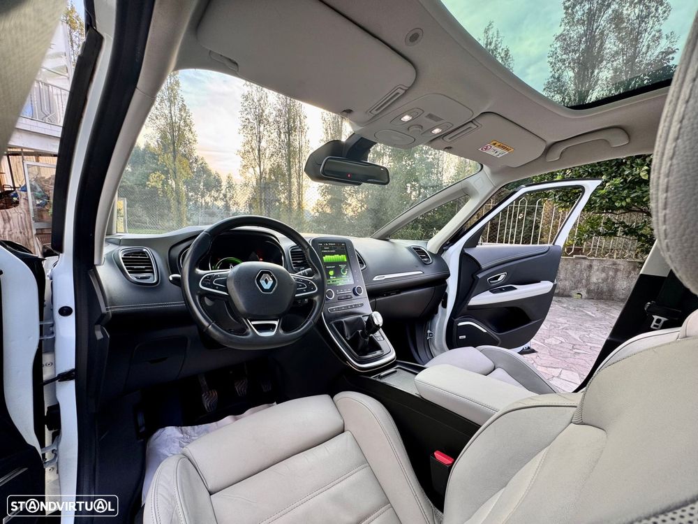 Renault Scénic 1.2 TCE Sport SS - 25