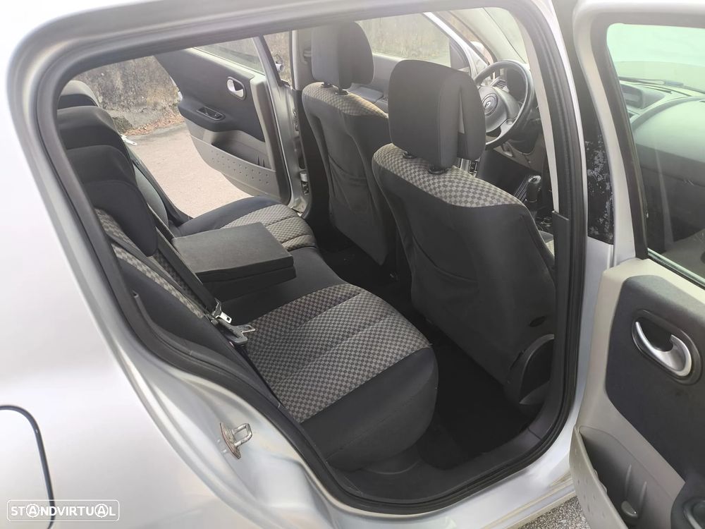 Renault Mégane 1.5 dCi Confort - 22