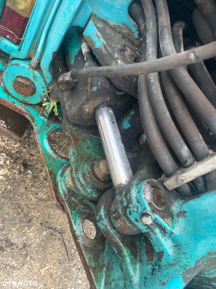 312304051 Wieszak konik suport KOMATSU WB97 - 2