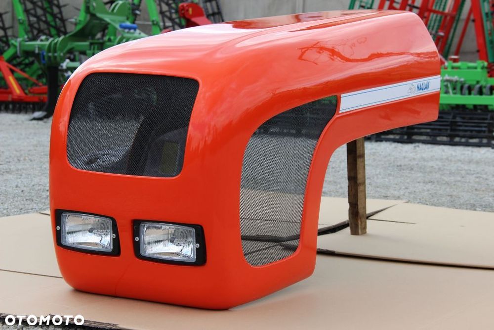 Maska z pulpitem Ursus maski tworzywo C360 C-360 Naglak model MN1 - 6