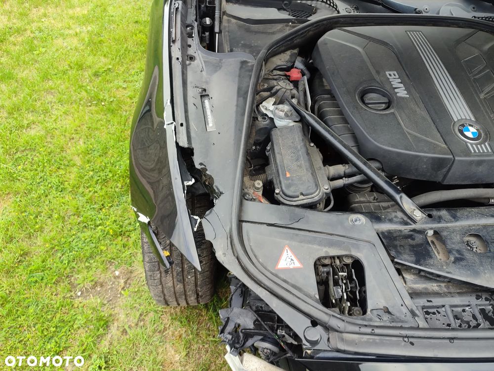 BMW Seria 5 520d - 13