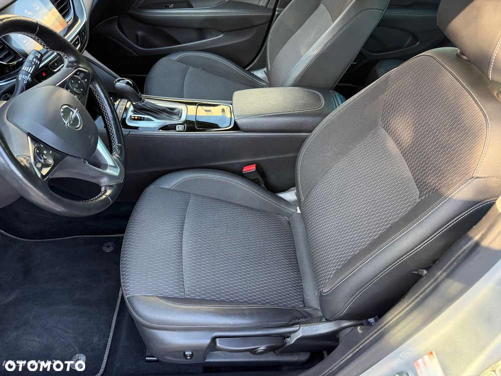 Opel Insignia 2.0 CDTI automatik Business Innovation - 28