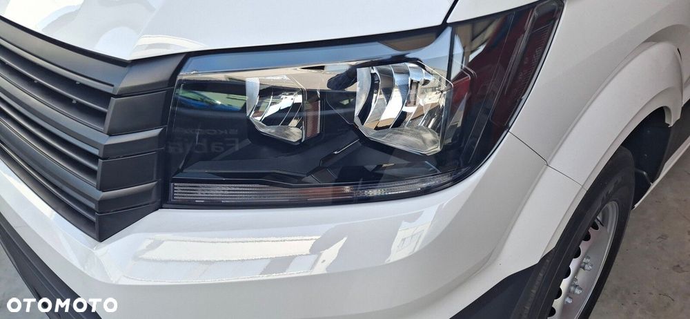 Volkswagen Crafter Skrzyniowy - 37