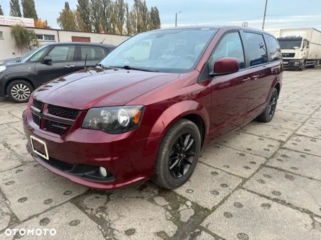Dodge Grand Caravan 3.6 R/T - 8