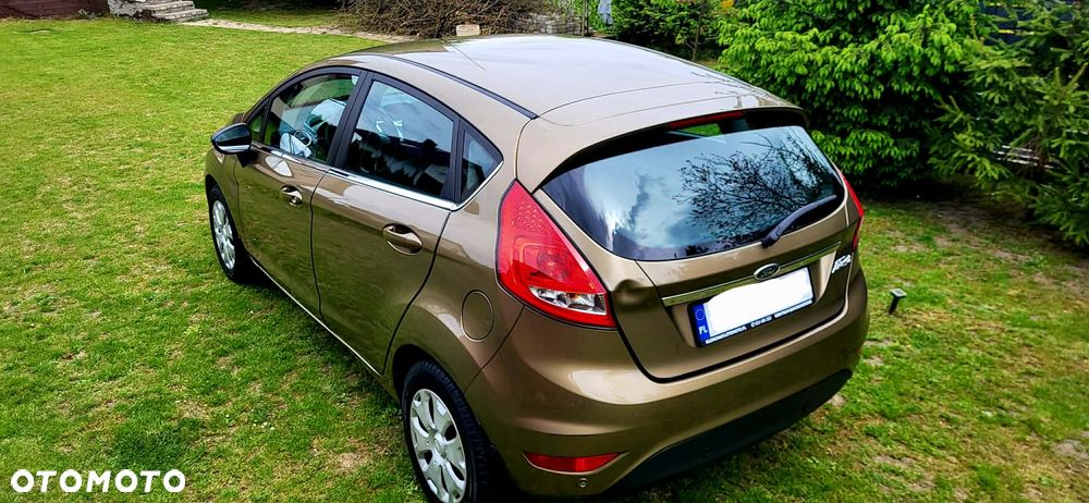 Ford Fiesta 1.25 Titanium EU5 - 23
