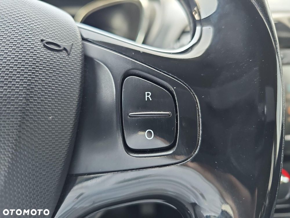 Renault Captur 0.9 Energy TCe Intens EU6 - 19