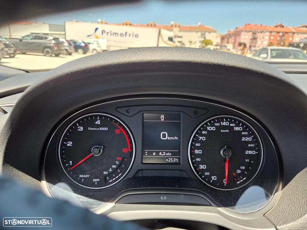Audi A3 Sportback 1.6 TDI - 2