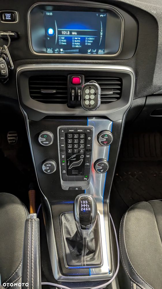 Volvo V40 D2 Drive-E R-Design Kinetic - 8