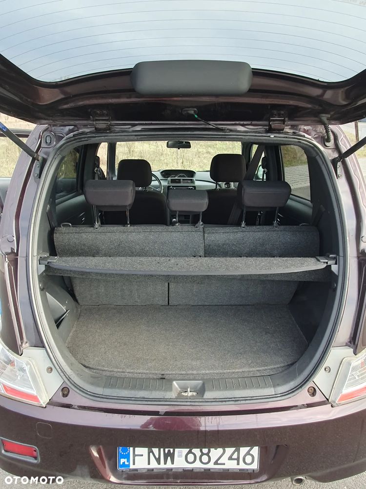 Daihatsu Materia 1.5 - 15