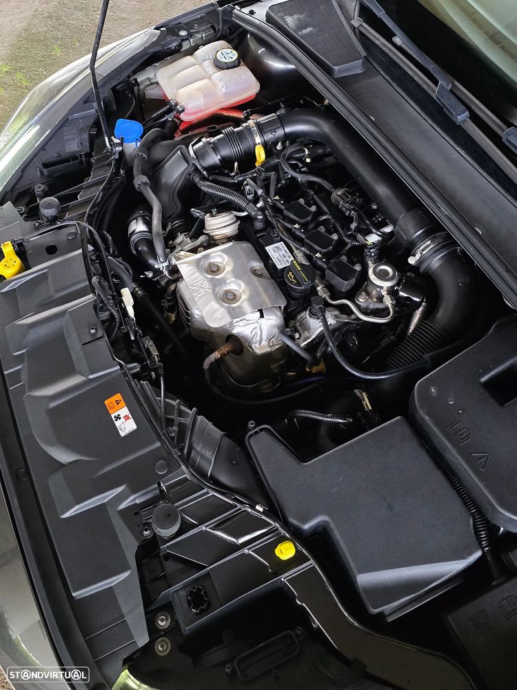 Ford Focus SW 1.0 EcoBoost S&S TITANIUM - 23