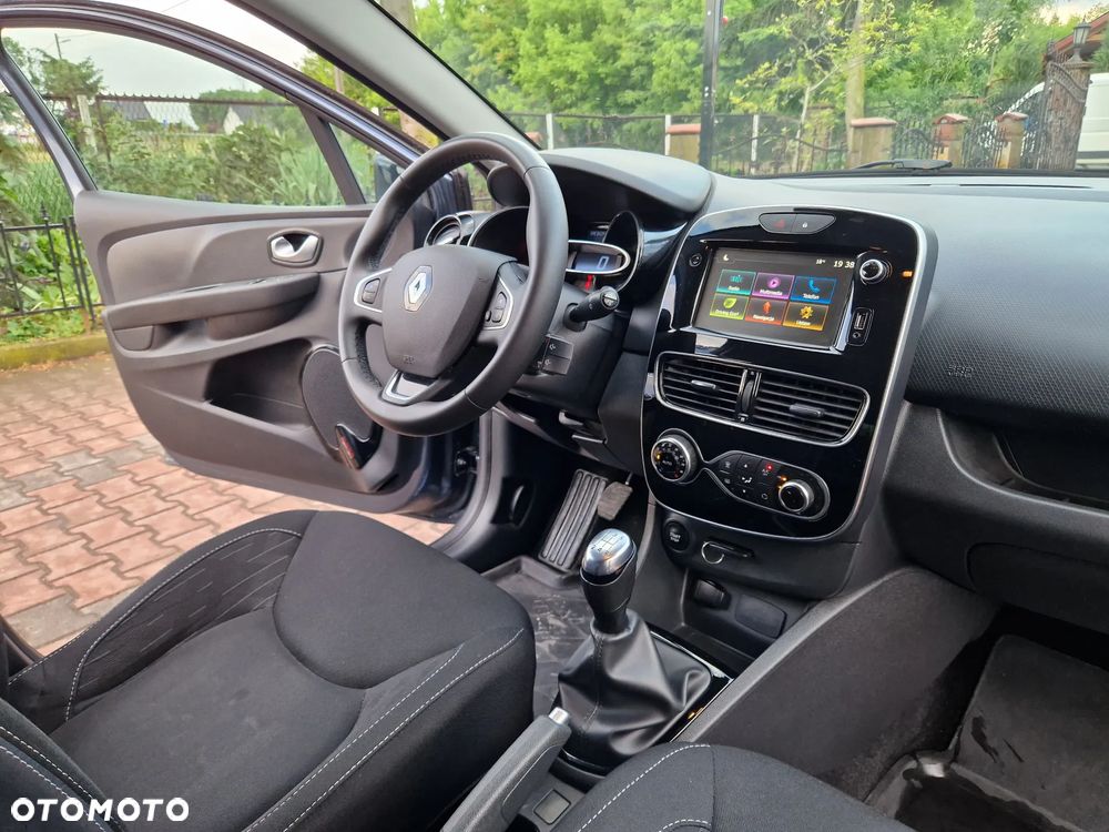 Renault Clio 0.9 TCe Limited - 25