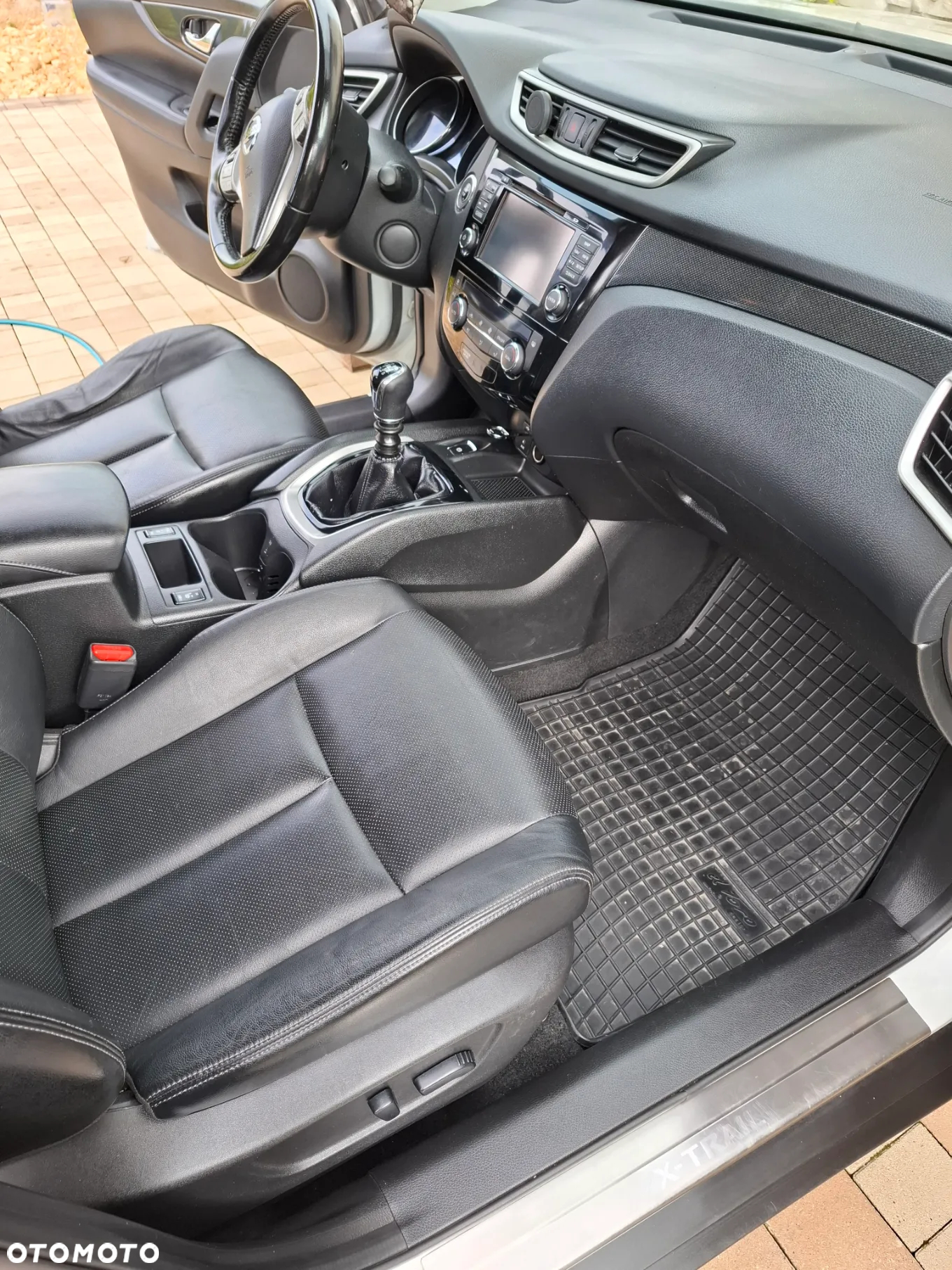 Nissan X-Trail 1.6 DCi Tekna 2WD EU6 - 16