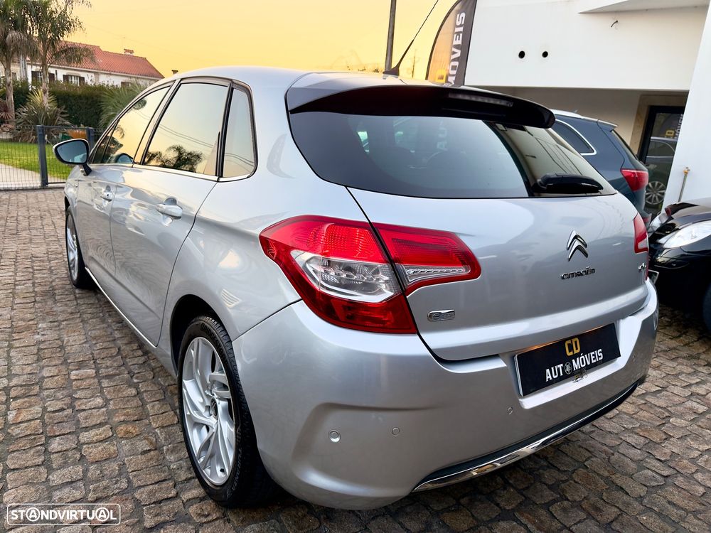 Citroën C4 HDi 110 Exclusive - 21