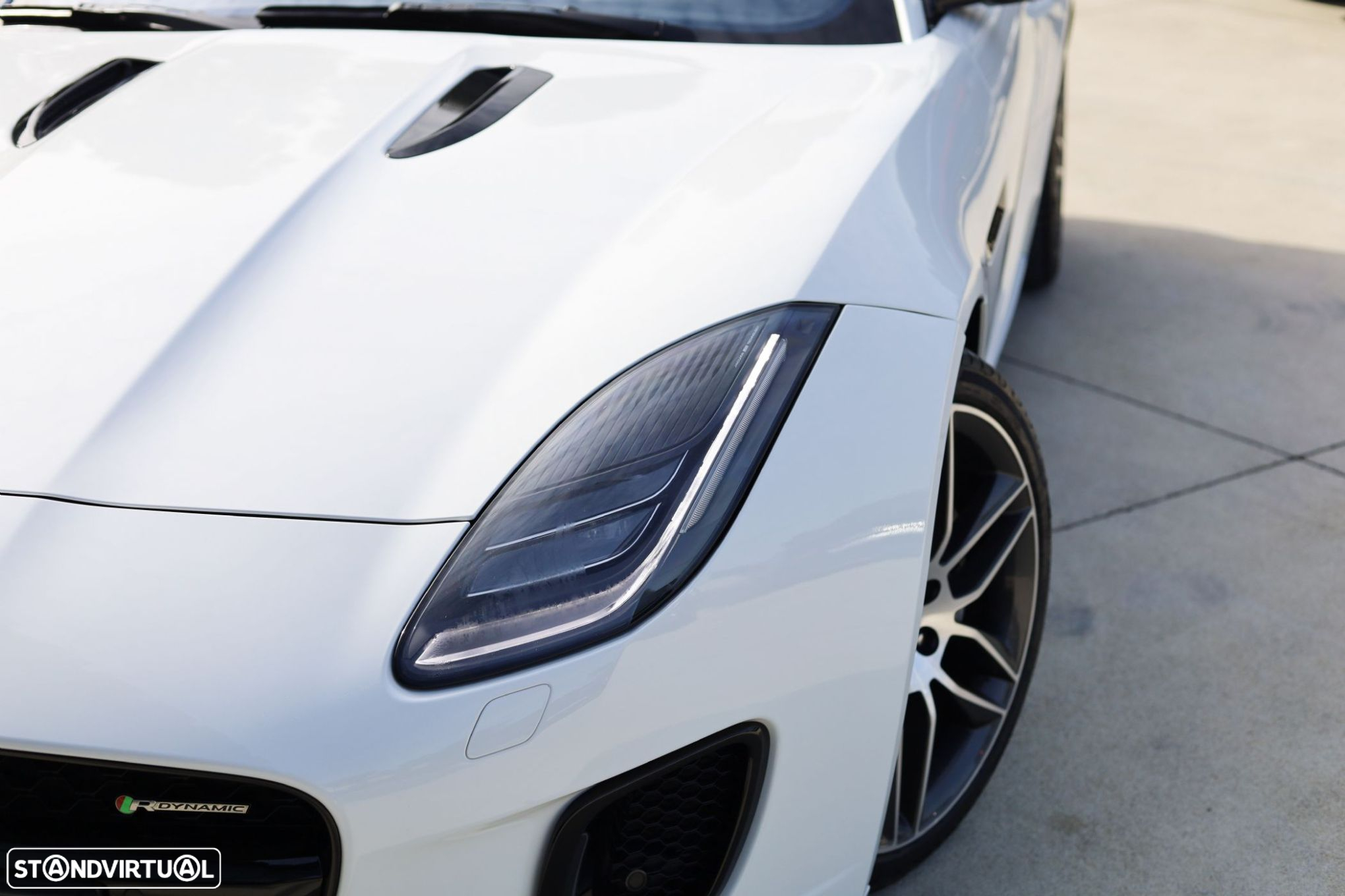 Jaguar F-Type 2.0 i4 R-Dynamic - 41