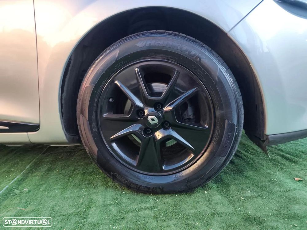 Renault Clio 1.5 dCi Dynamique S 82g - 11