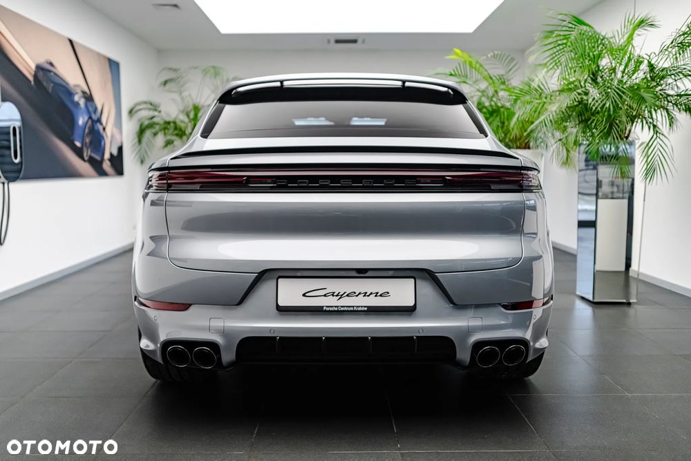 Porsche Cayenne Standard - 4