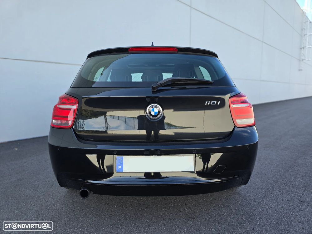 BMW 118 i Sport Line - 8