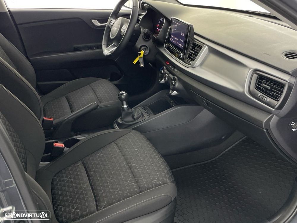 Kia Rio 1.2 CVVT Dynamic - 21