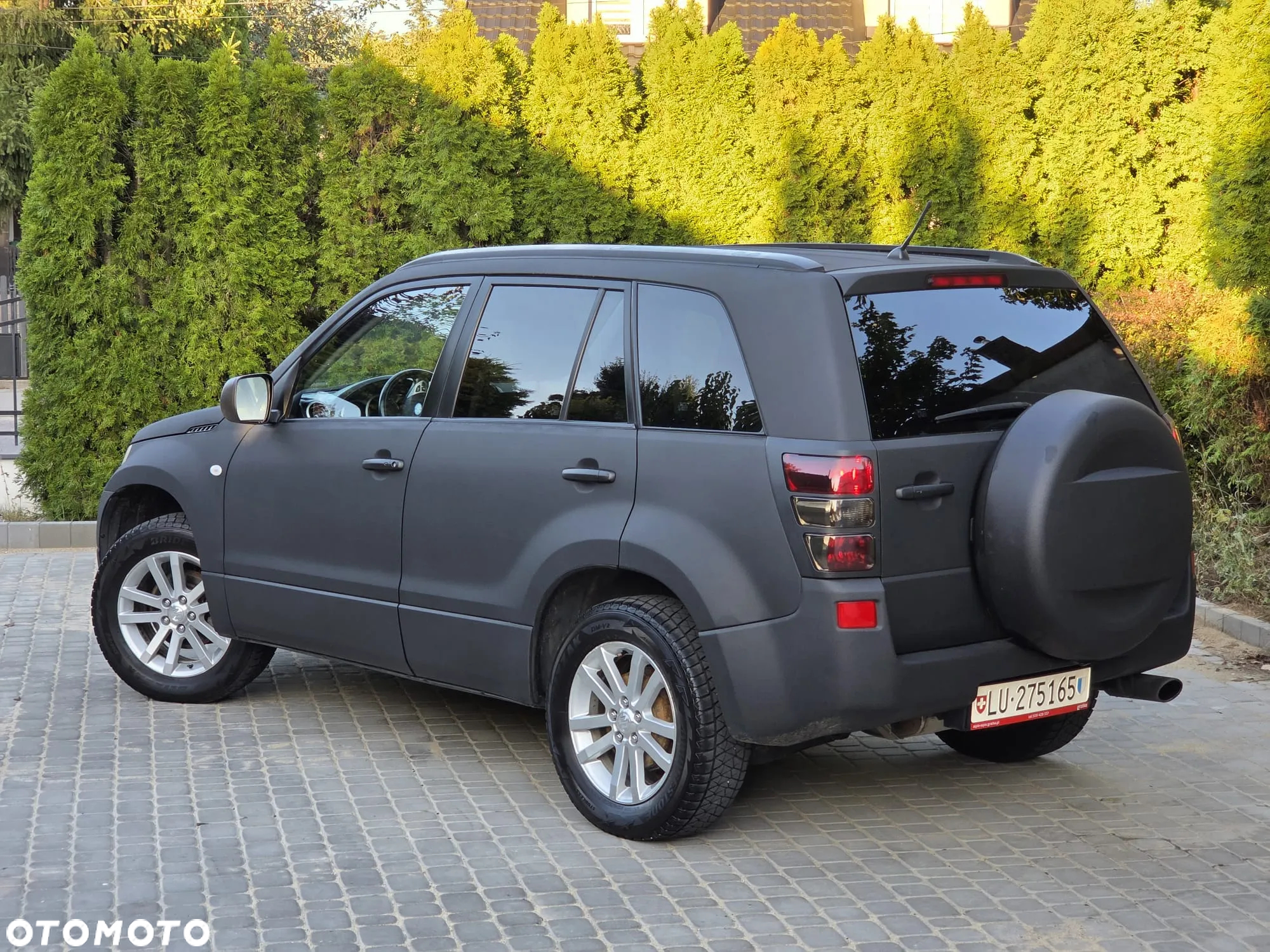 Suzuki Grand Vitara 2.0 De luxe - 13