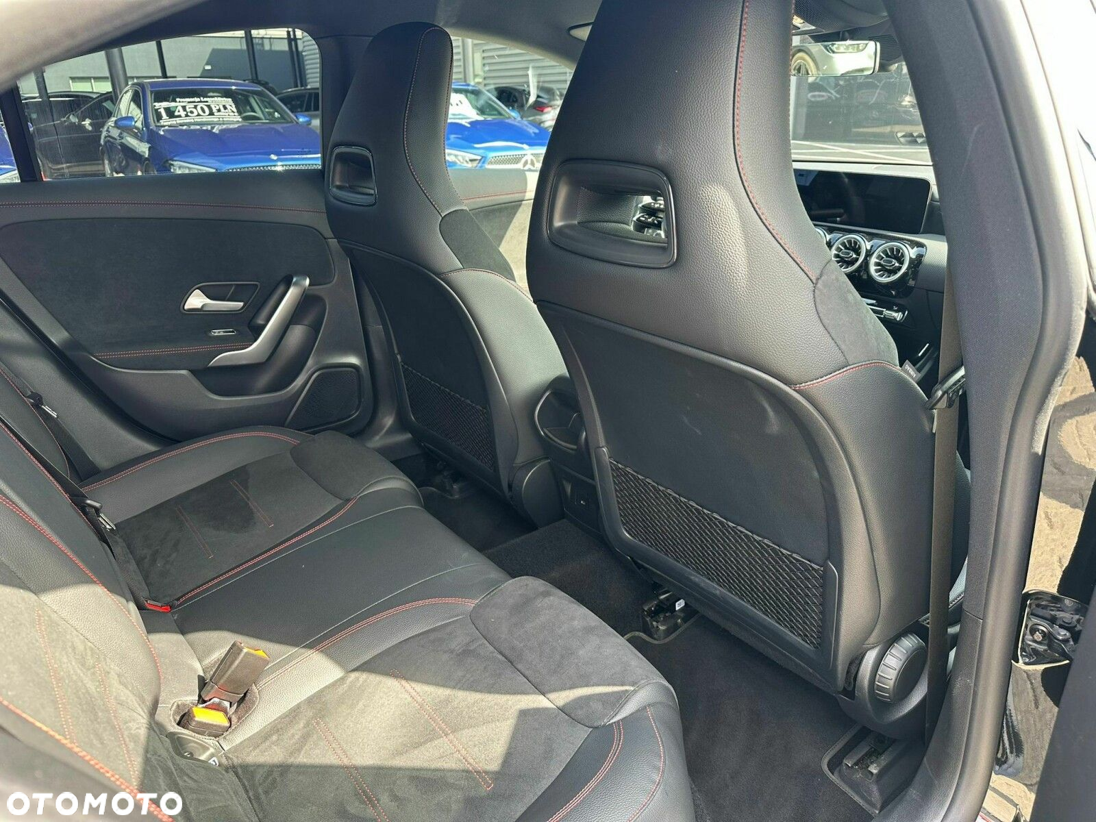Mercedes-Benz CLA - 11