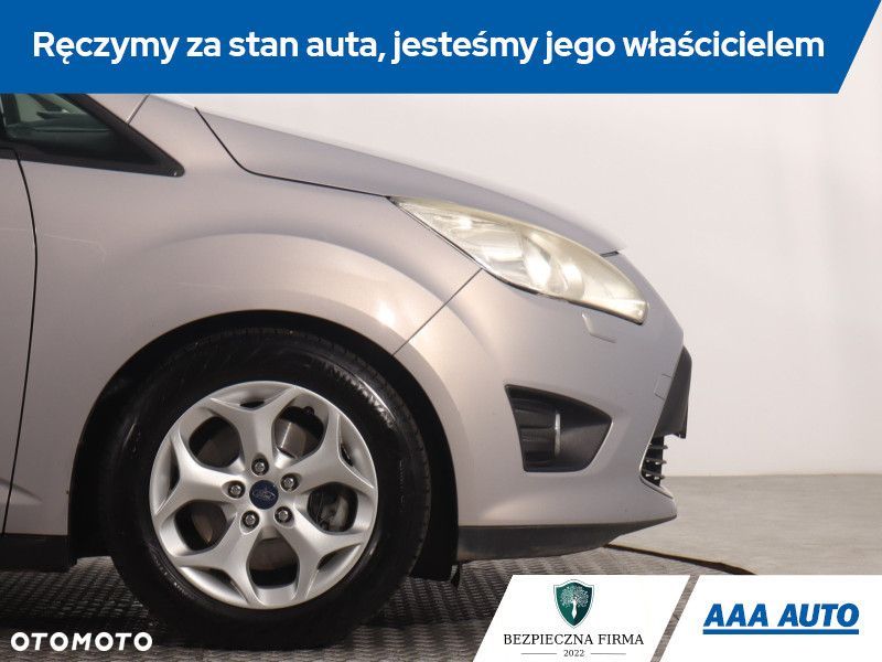Ford Grand C-MAX - 17