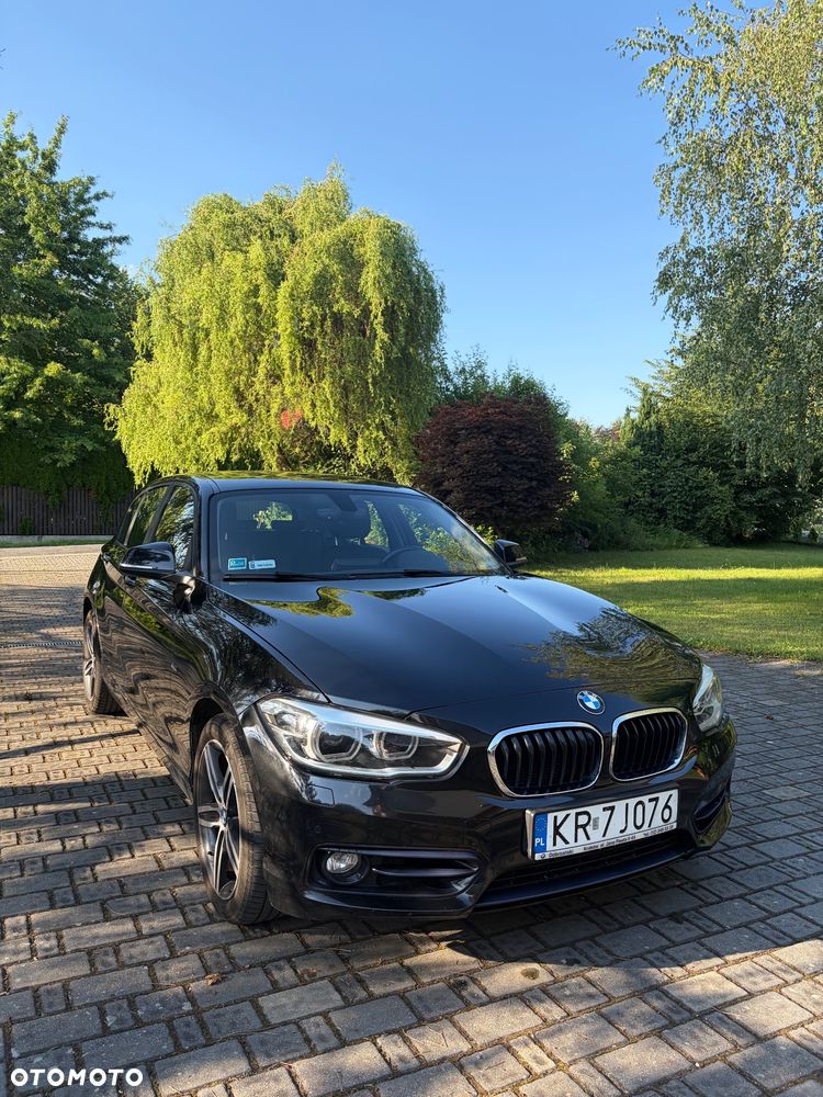 BMW Seria 1 120i Sport Line - 1