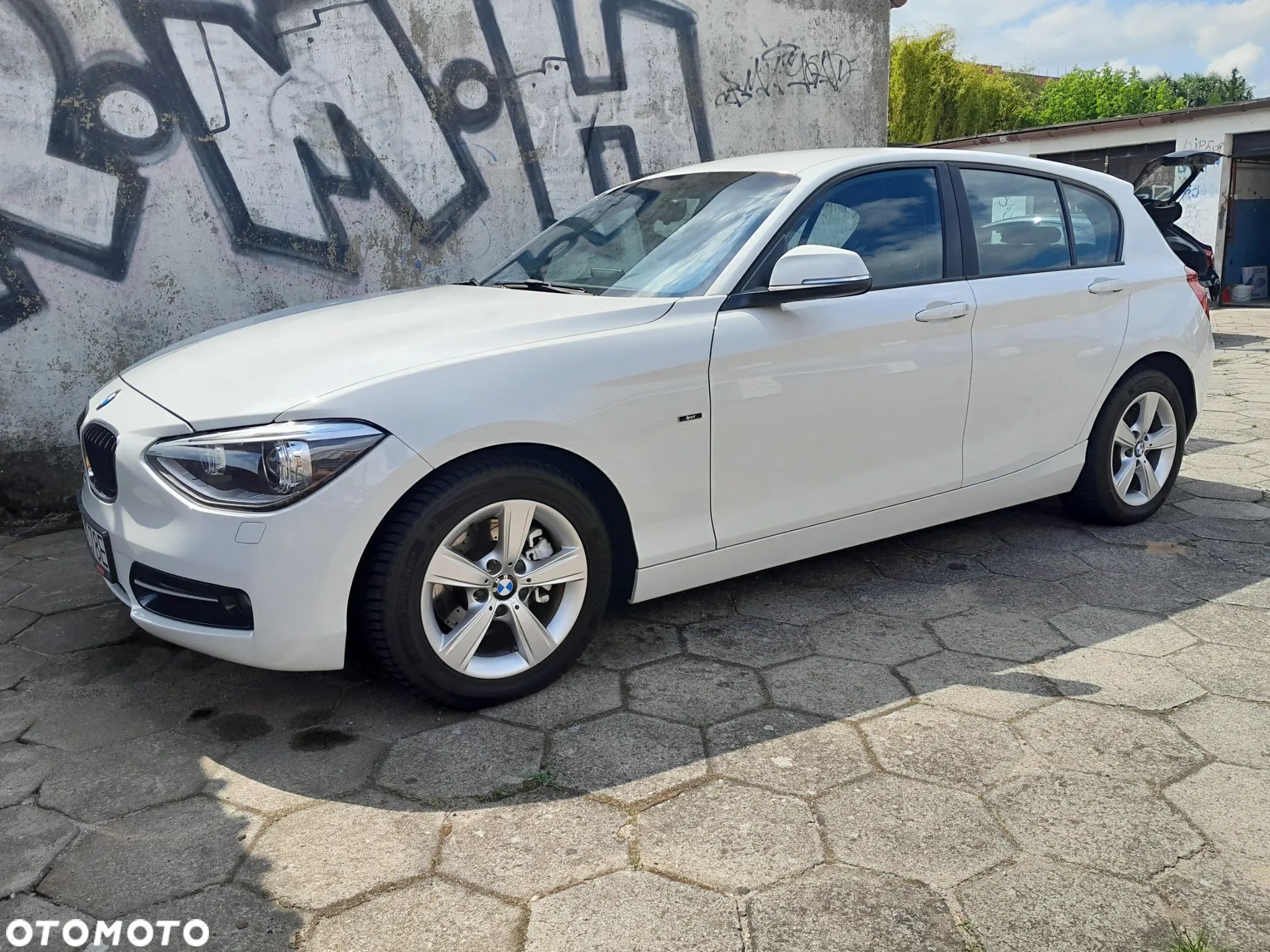 BMW Seria 1 120d Sport Line - 1