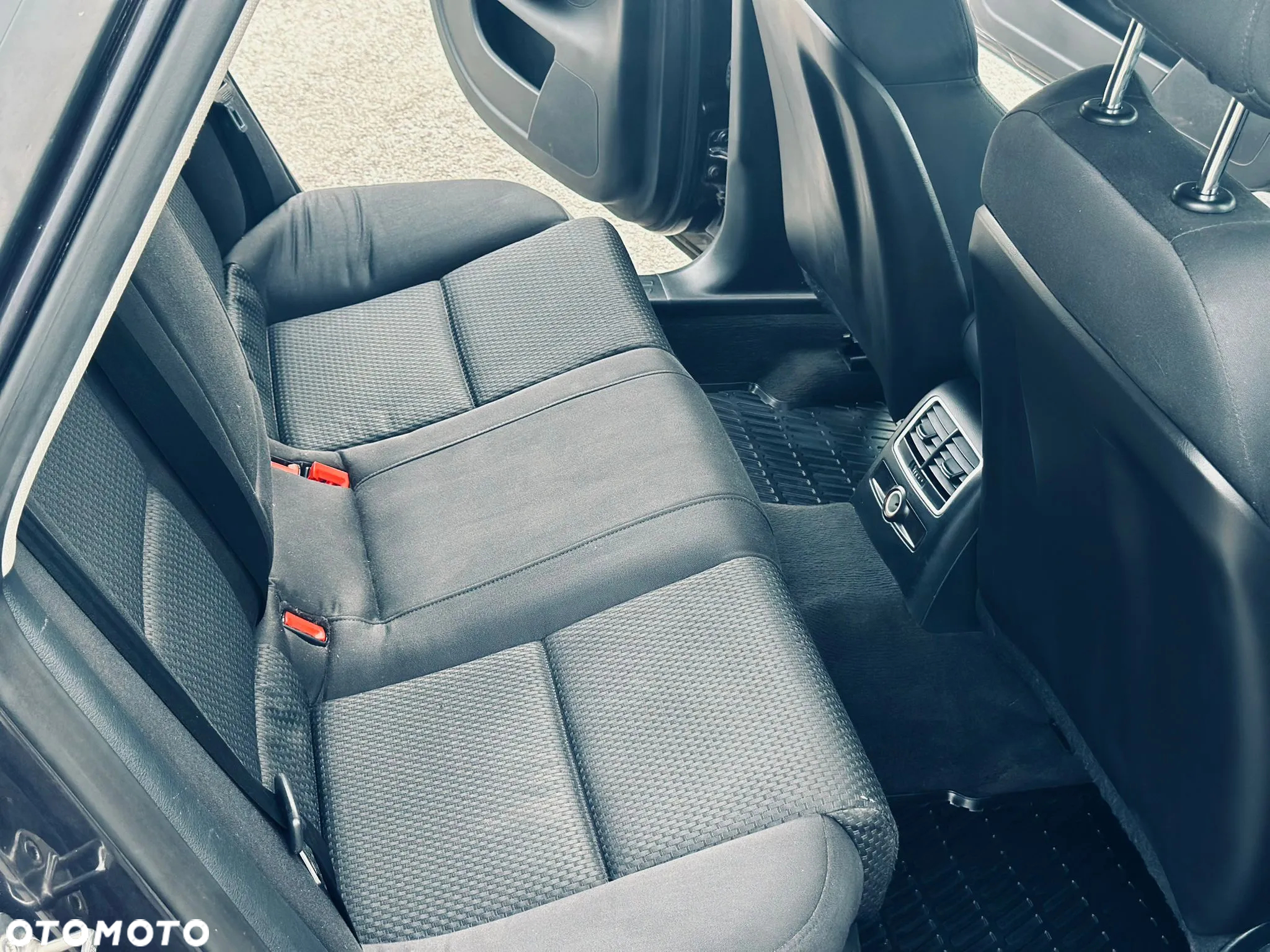 Audi A6 2.4 Quattro - 8