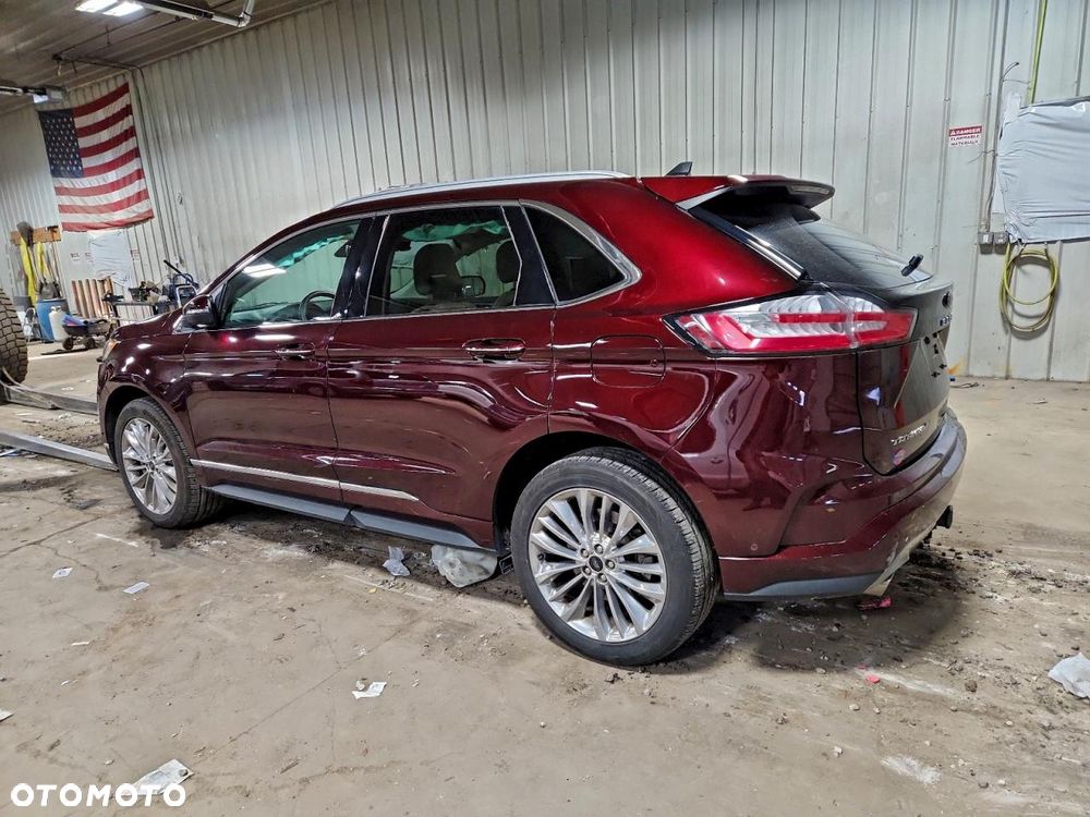 Ford Edge - 2