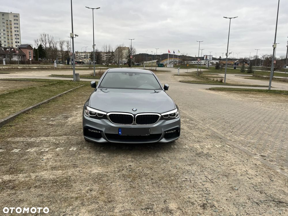 BMW Seria 5 520d xDrive - 6