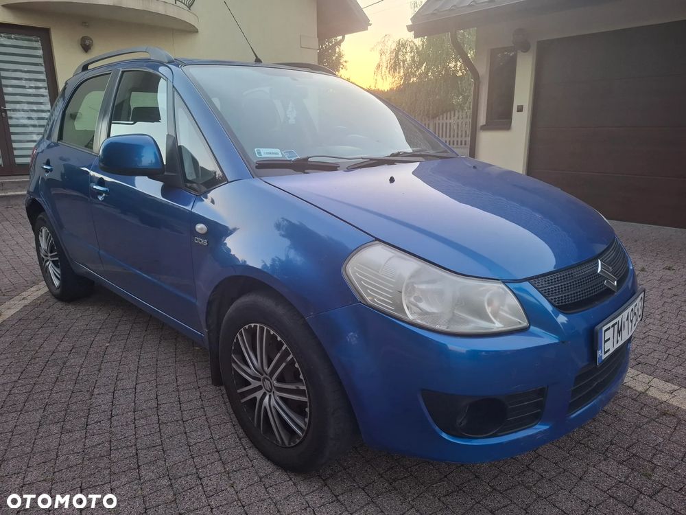 Suzuki SX4 - 1