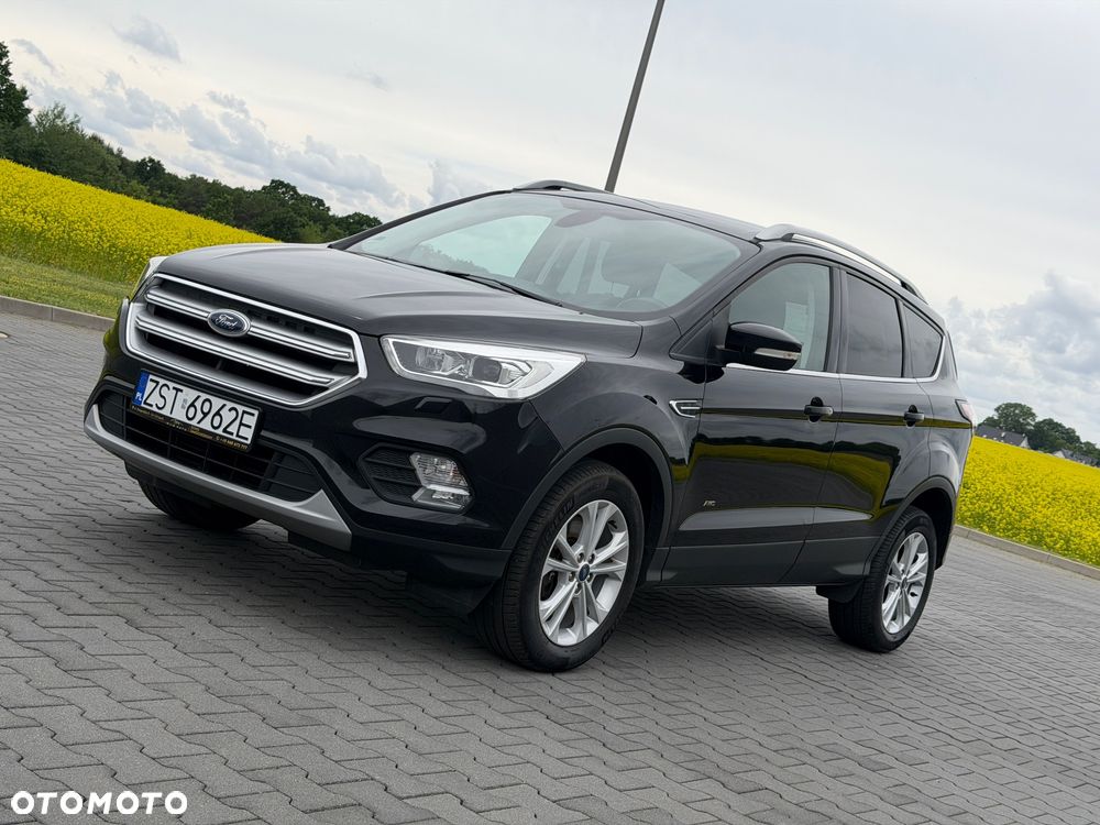 Ford Kuga - 1