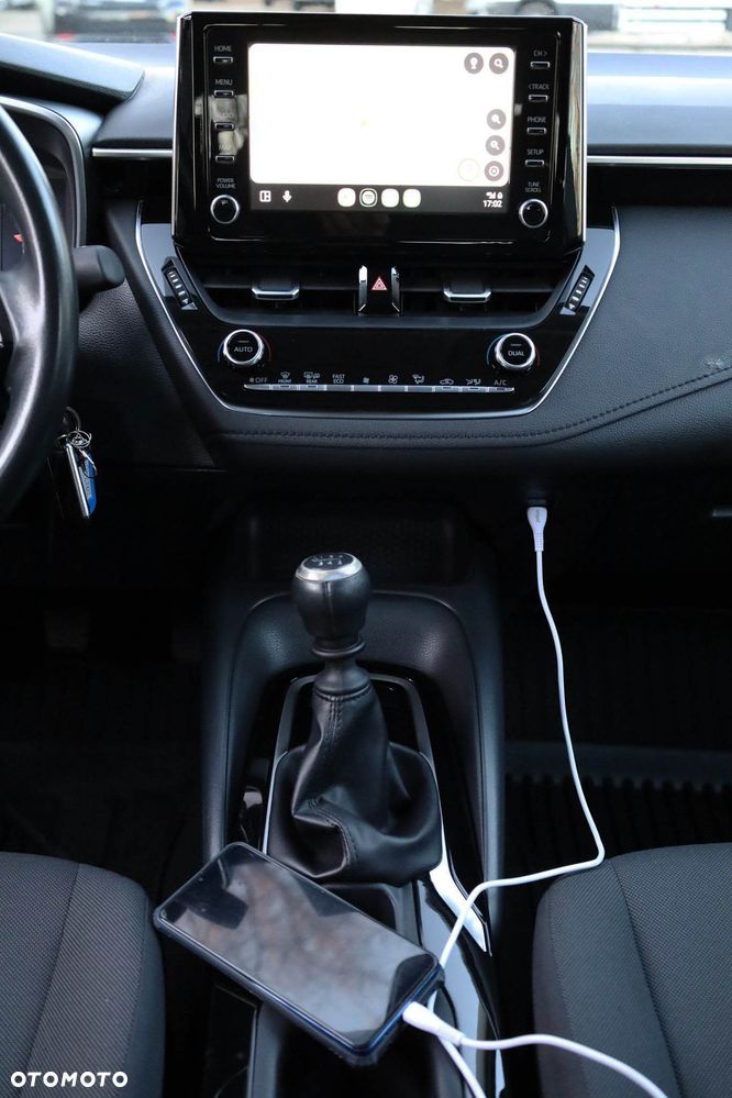 Toyota Corolla 1.5 Comfort - 15