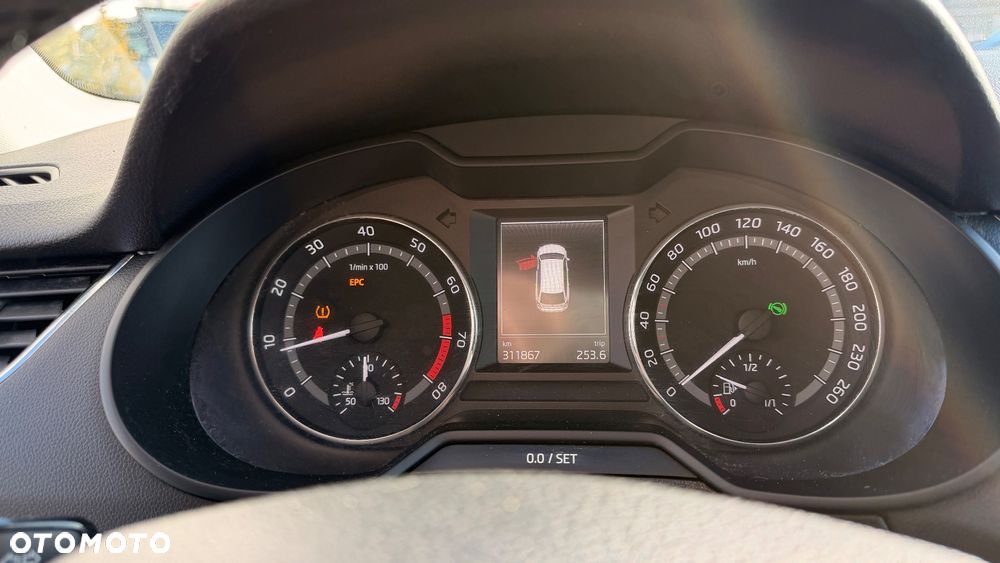 Skoda Octavia - 10