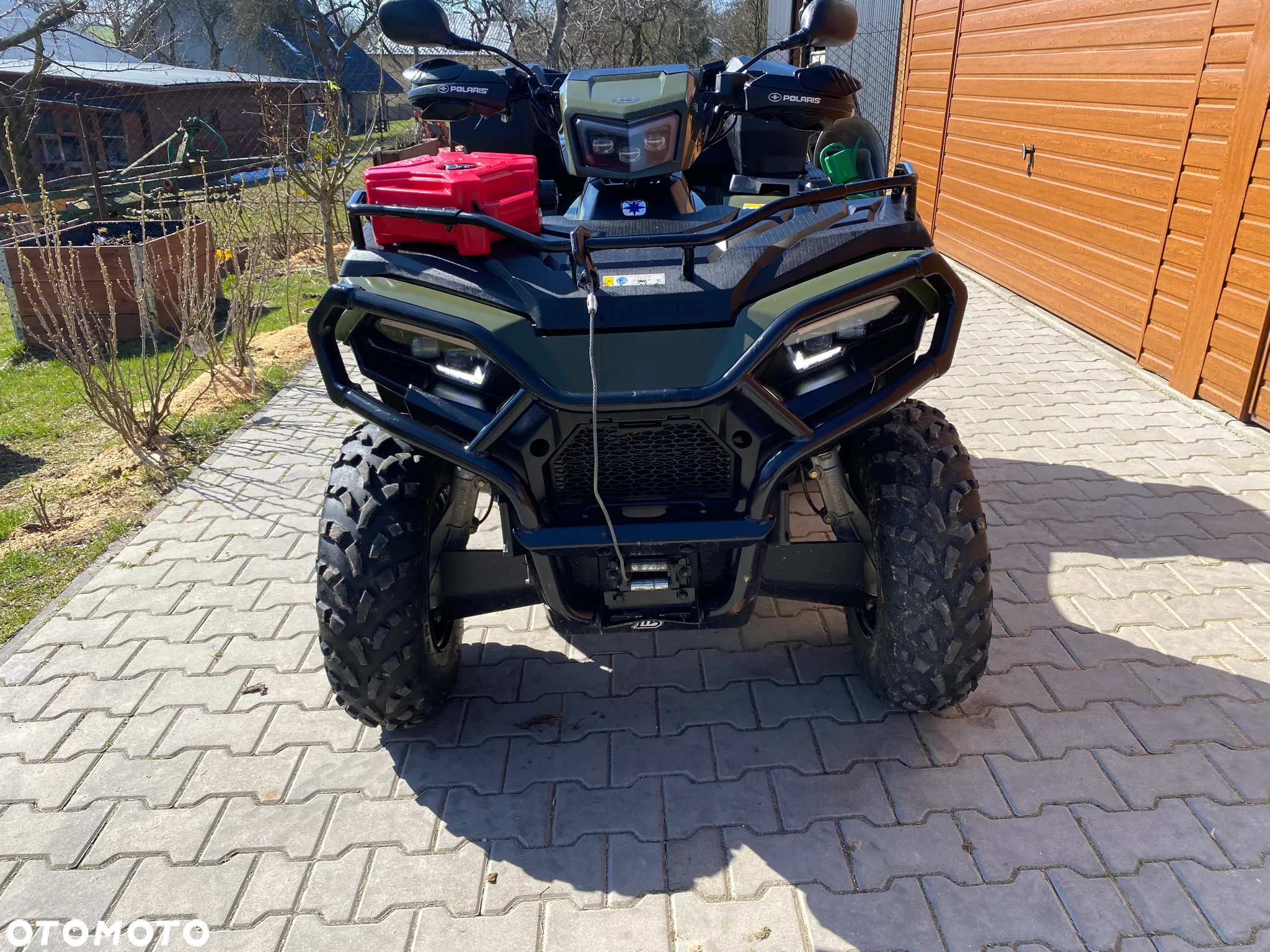 Polaris Sportsman - 9