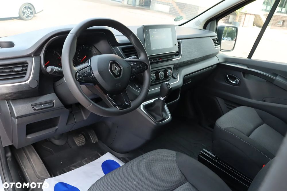 Renault Trafic - 9