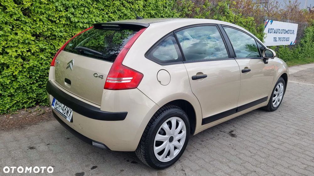 Citroën C4 1.6 16V Impress - 22