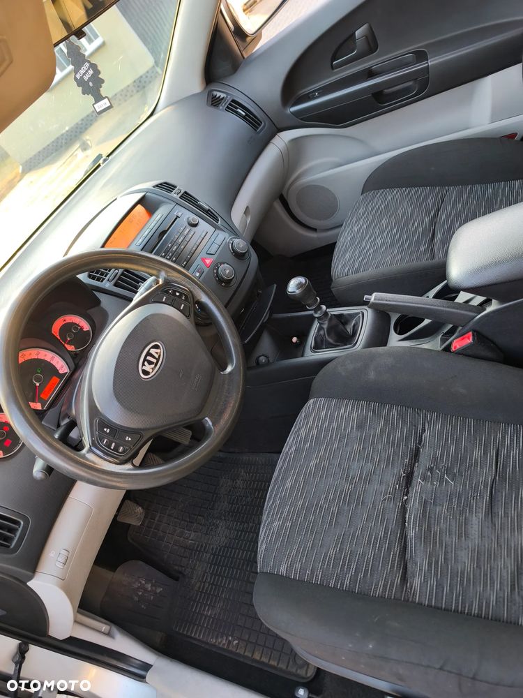 Kia Ceed 1.6 Comfort + - 4