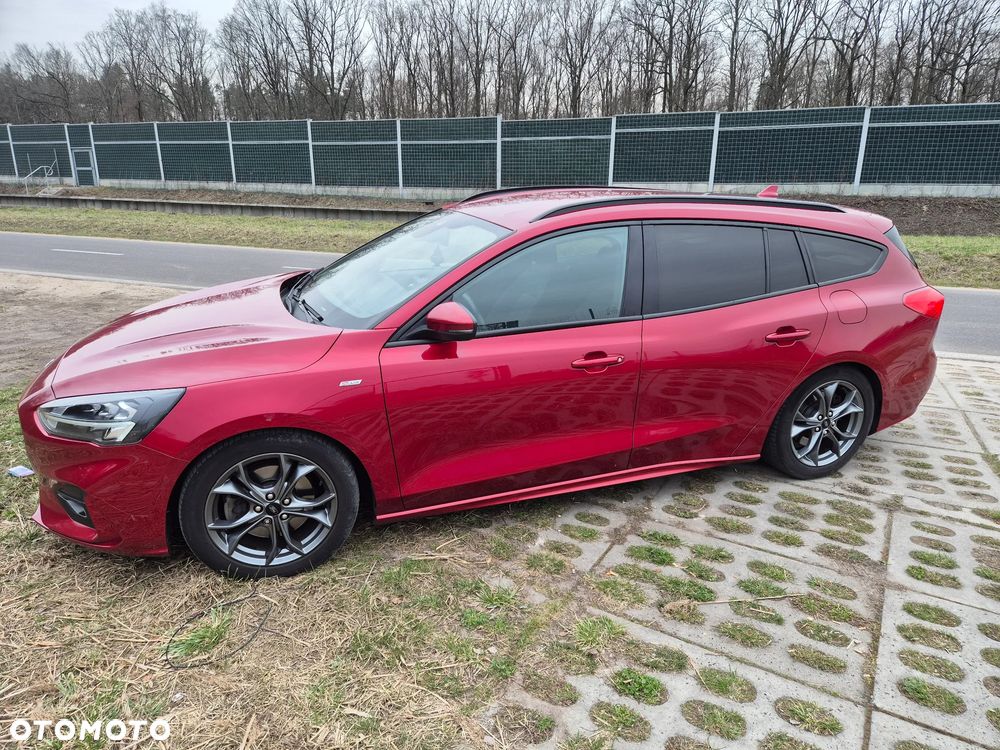 Ford Focus 1.0 EcoBoost ST-Line Business - 4
