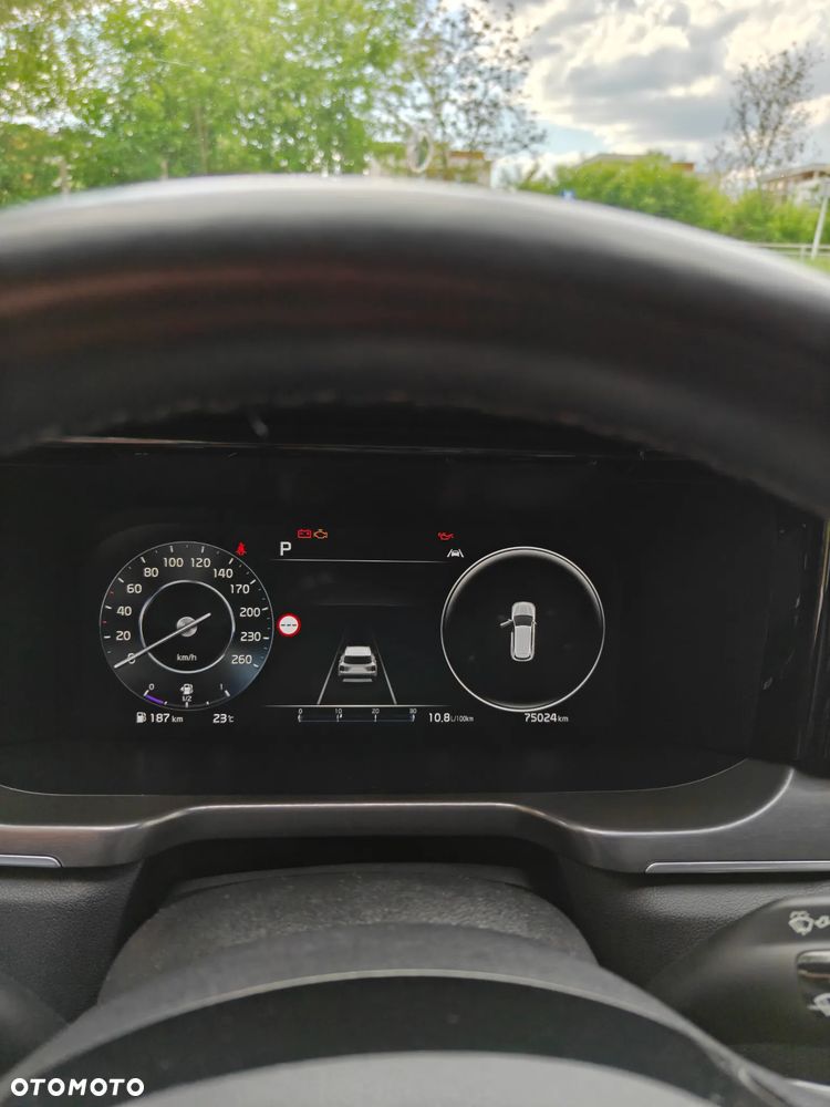 Kia Sorento - 16
