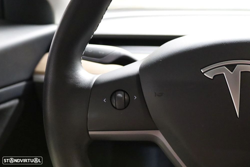 Tesla Model 3 Standard RWD Plus - 5