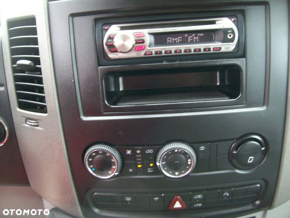 Volkswagen Crafter - 9