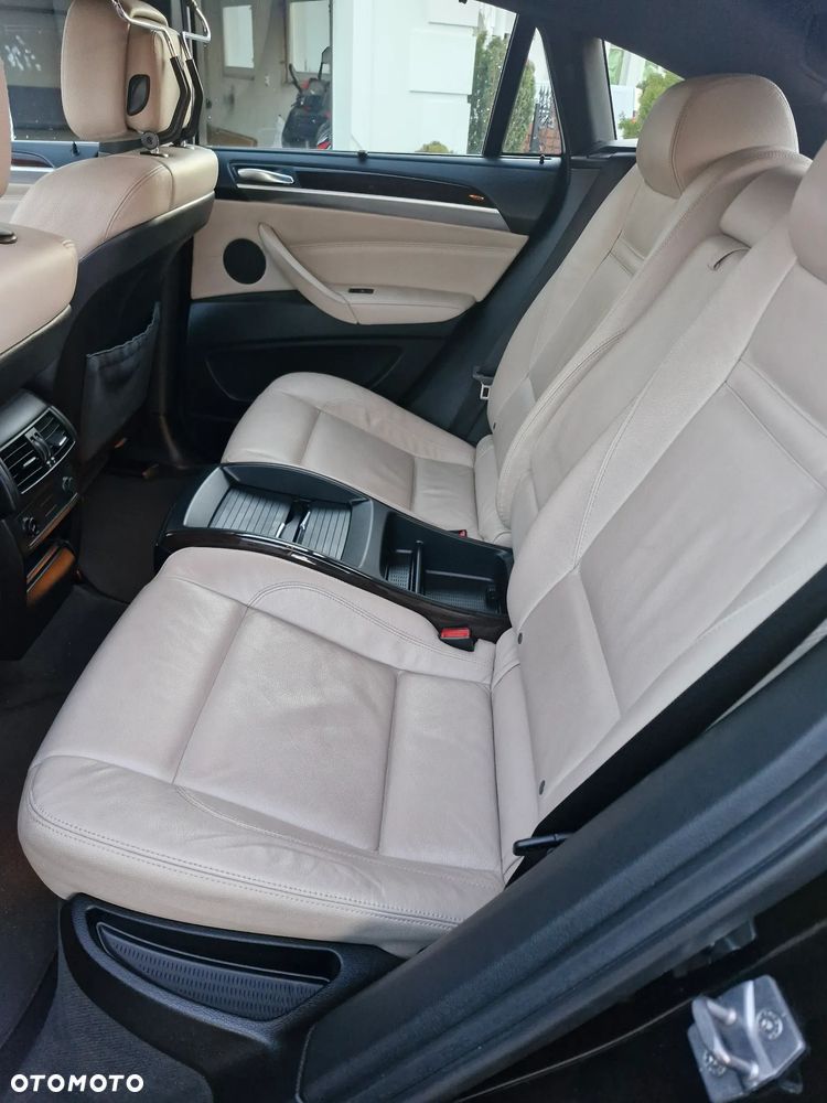 BMW X6 - 8