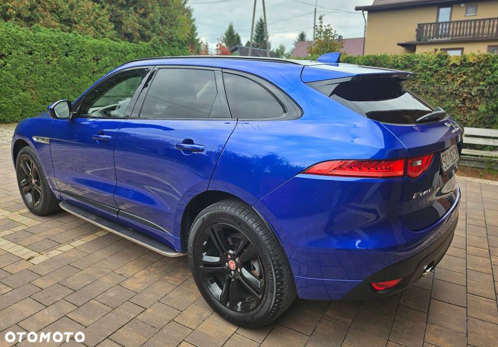 Jaguar F-Pace 2.0 i4P AWD R-Sport - 9