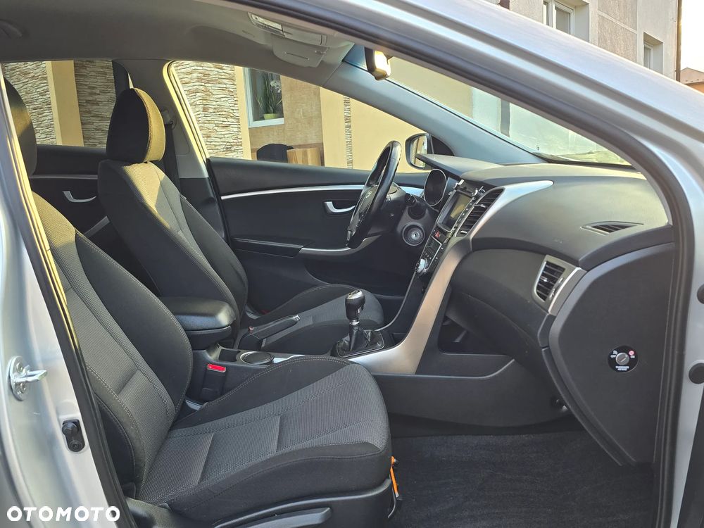 Hyundai i30 blue 1.6 GDI YES Gold - 21